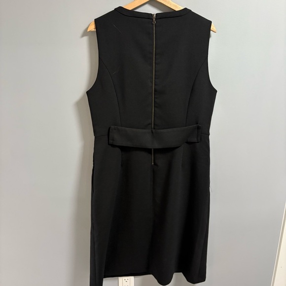 Judith & Charles Dress - Picture 2 of 8